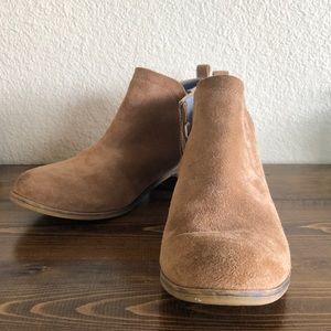 suede toms booties